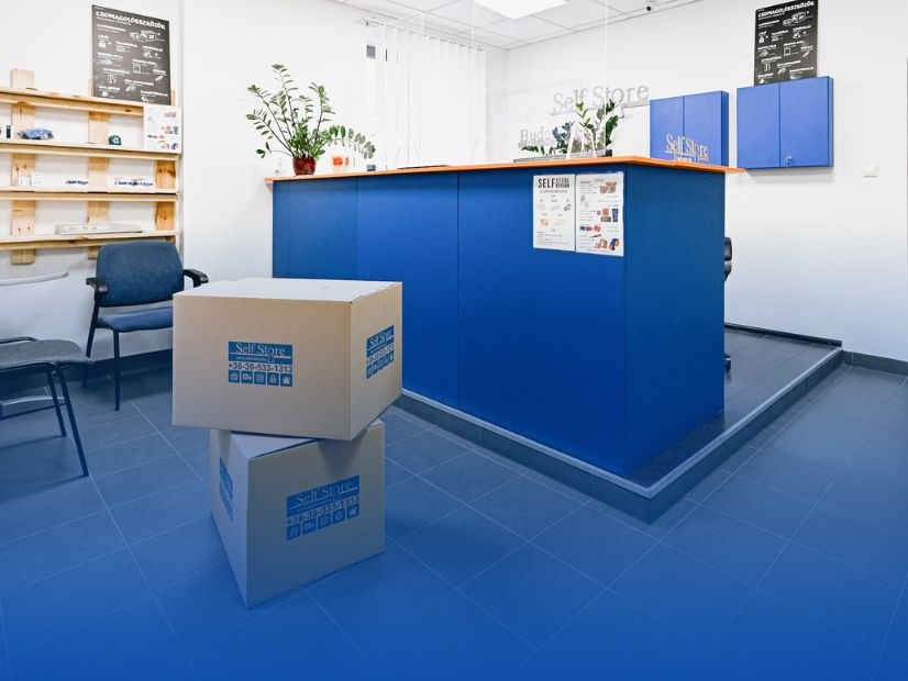 Self Store Újbuda ügyfélszolgálati iroda és csomagolóanyagok | © Self Store Budapest